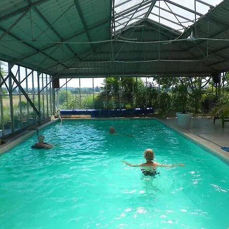 Chalet Entier Sans Vis A Vis Avec Toiture Vegetalisee